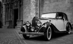Peaky Blinders'ın Klasik Otomobilleri İstanbul'da