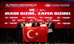 BURSA VALİSİ EROL AYYILDIZ, 15 TEMMUZ RUHUNU VATANDAŞLARLA BİRLİKTE YAŞATTI