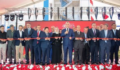 HAYAT SAĞLIK GRUBU YÖN. KUR. BŞK. UZM. DR. AHMET ÖZKUL: “YARIM ASIRLIK GÜVEN BAĞINI İSTANBUL’A TAŞIDIK”