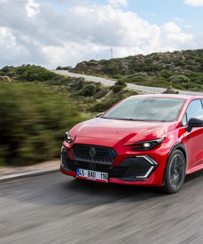 Renault Açık Ara Zirvede