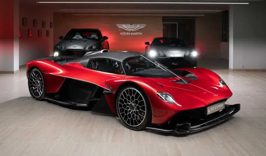 Aston Martin Valkyrie, görülmemiş bir nedenden geri çağrılıyor