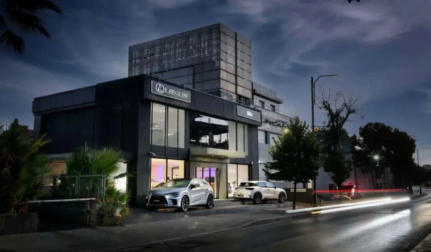 Lexus'un İstanbul'daki yeni adresi Etiler!